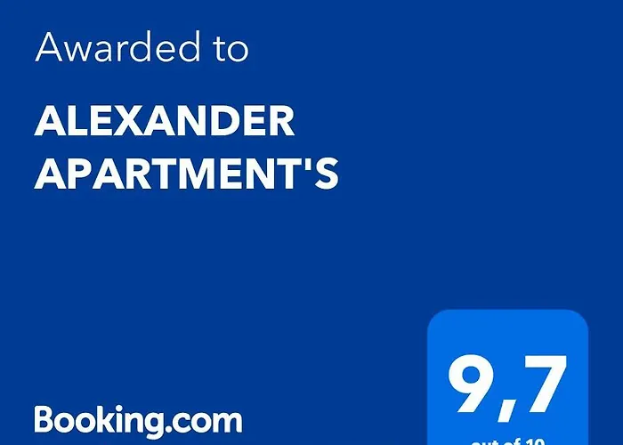 アパート Alexander Apartment's